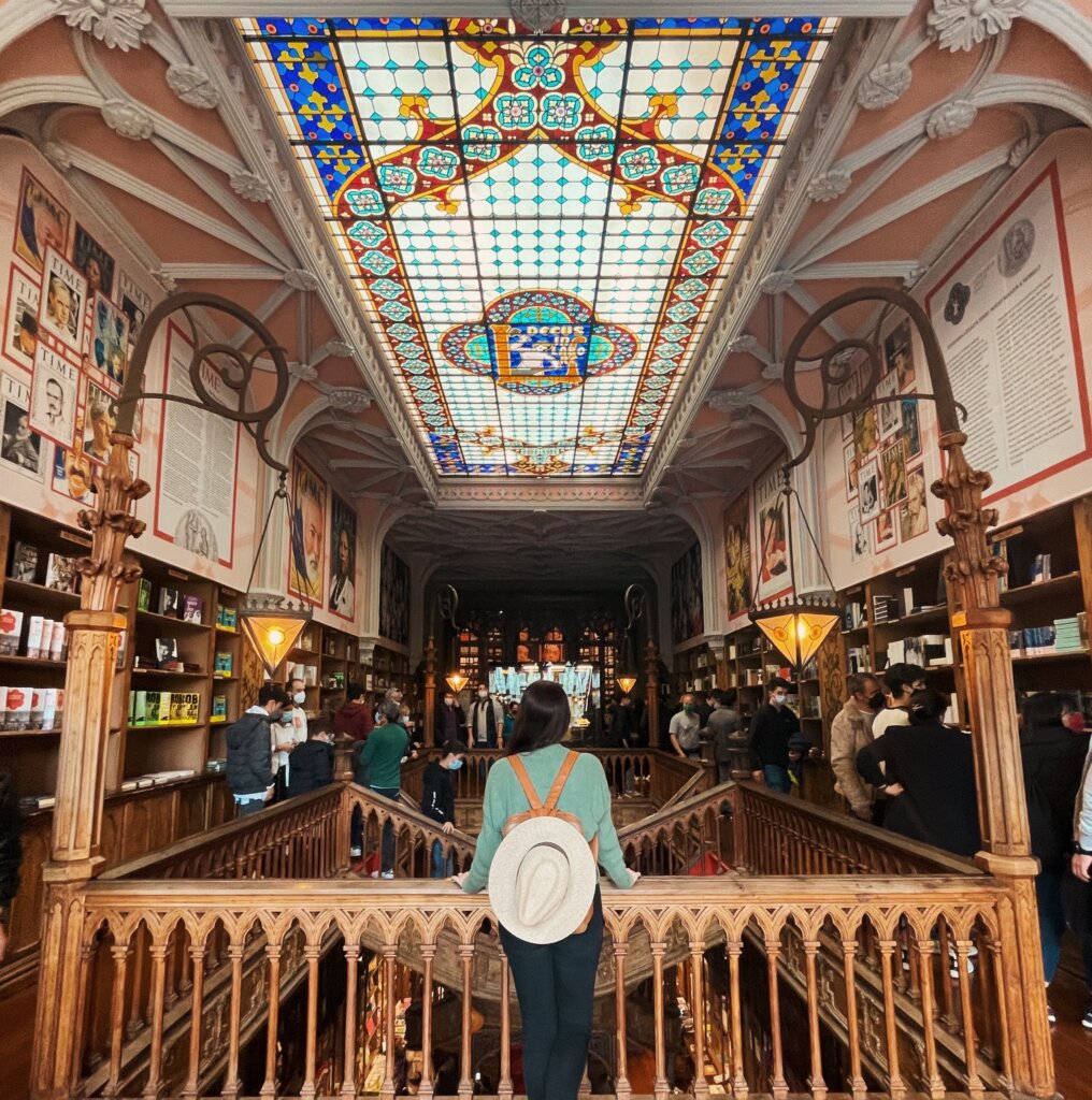 With 2 days in Porto, you cannot miss a visit to the most beautiful library in the world